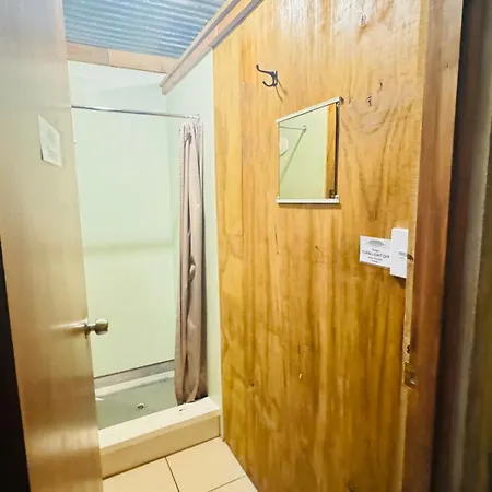 The Crossing Lodge & Backpackers Erua Exterior photo