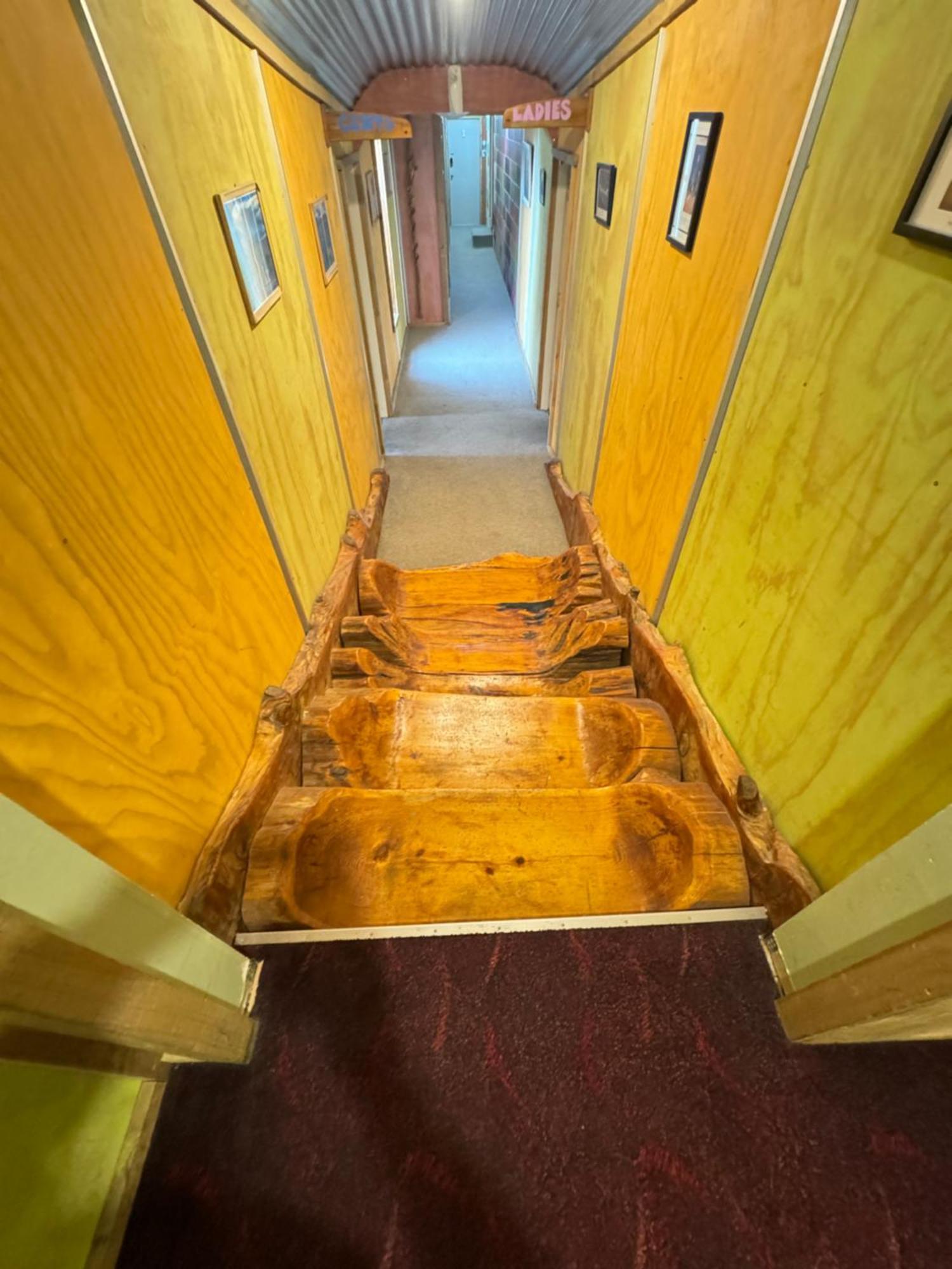 Hostel The Crossing & Backpackers *